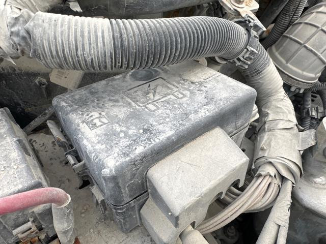 2004 Gmc C5500 Right Fuse Box