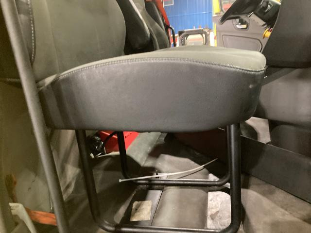 2019 International RH Seat, Non-Suspension