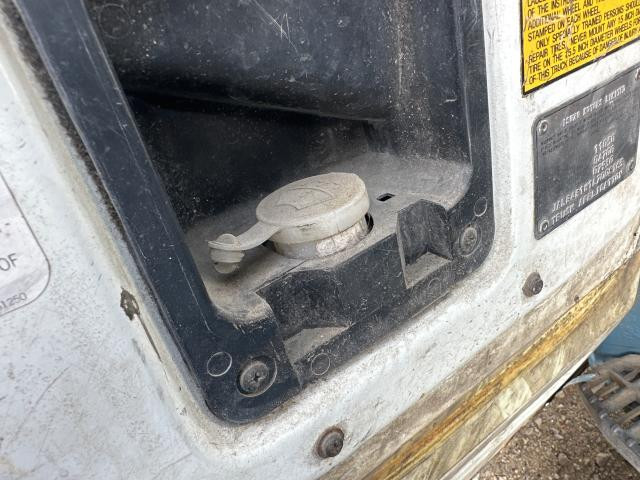 Windshield Washer Tank W/Pump&Cap For Honda Passport 94-97 Isuzu 89-97 Selected - View #2