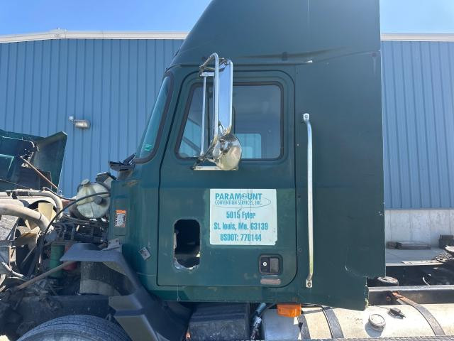 Shell Cab Assembly, 2000 Mack CH : Daycab