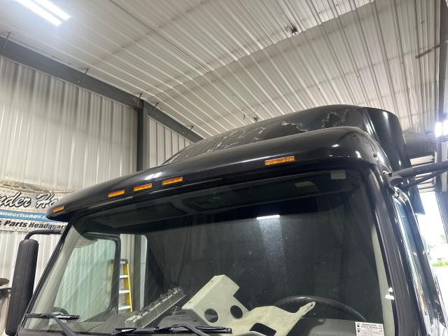 2007 Volvo VNL Sun Visor (Exterior)