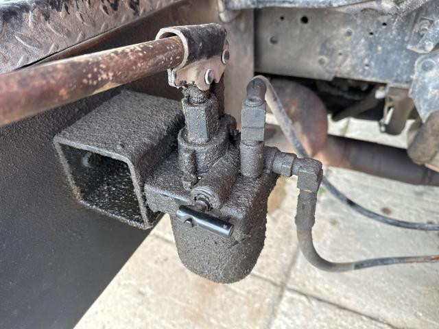 1981 Ford C8000 Left Cab Jack