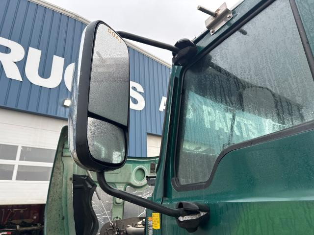 2016 Mack CXU Left Door Mirror | Material: Poly