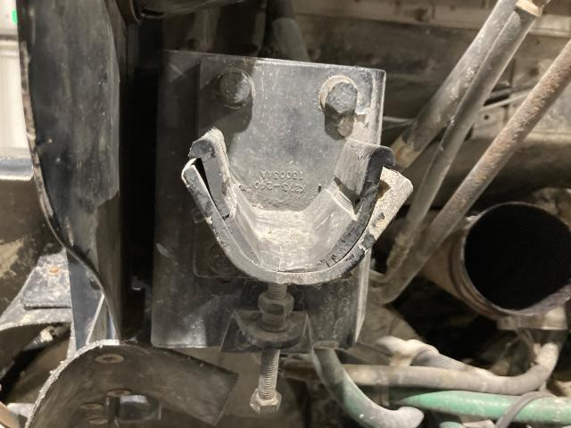 1996 Kenworth T600 Right Hood Rest