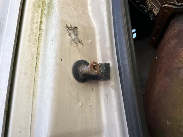 1997 Ford L9522 Right Door Latch