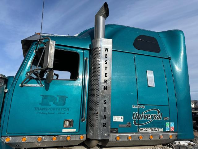 2005 Western Star Trucks 4900 Left Stack