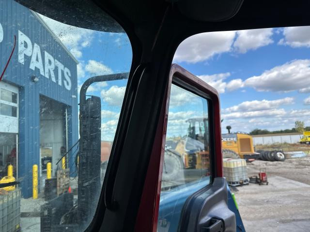 2016 Mack CXU Right Interior Trim Panel