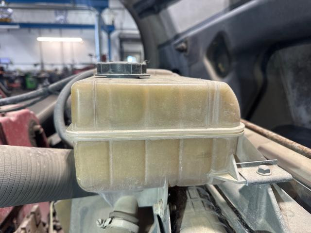 2007 Volvo VNL Plastic Radiator Overflow Bottle