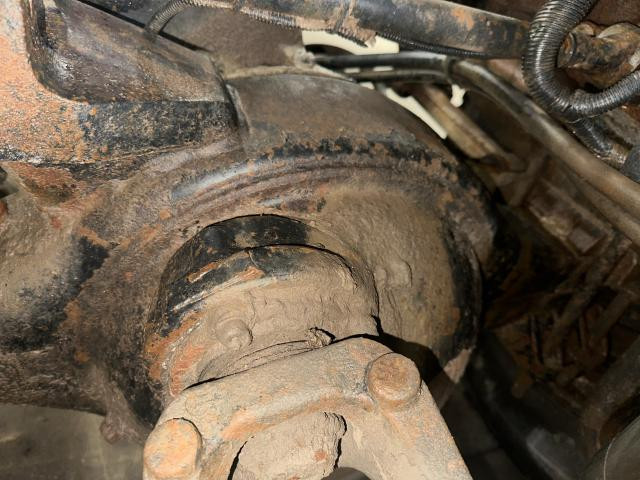2003 Meritor RD20145 Axle Housing (Front / Rear)