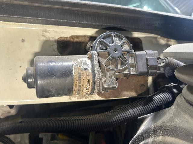 2004 Sterling A9513 Wiper Motor, Windshield: Wiper Motor Only