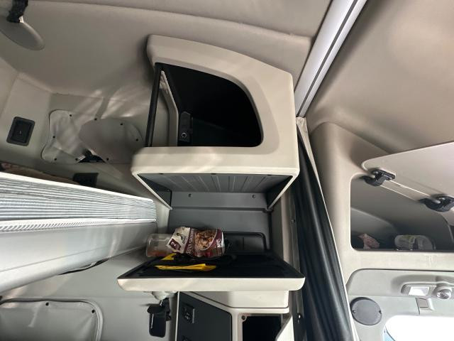 2022 Peterbilt 579 Left Cabinets