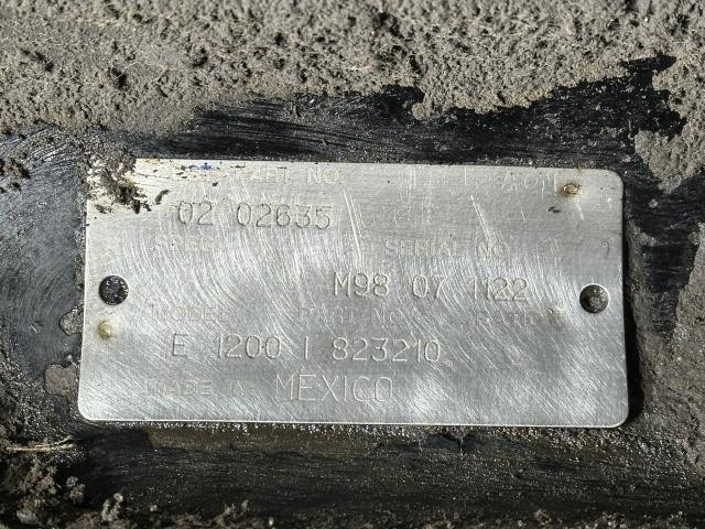 1999 Eaton E-1200I Axle Assembly, Front: P/N 823210