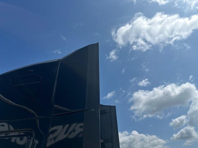 Freightliner CASCADIA Black Left Upper Fairing/Cab Extender