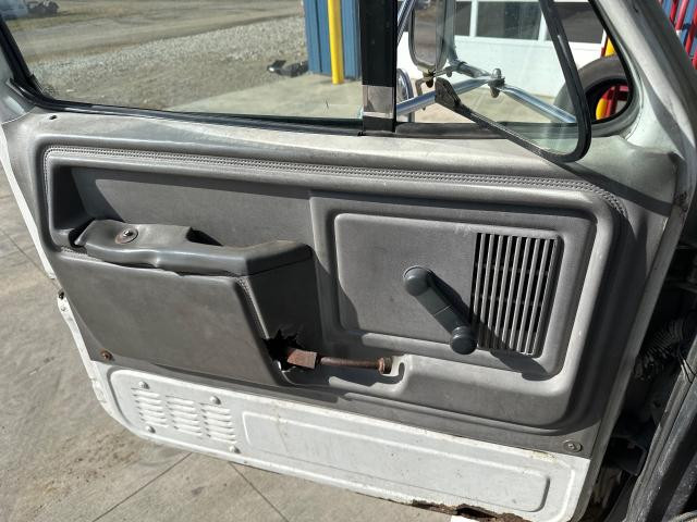 1995 Ford F800 Left Door Window Regulator, Front