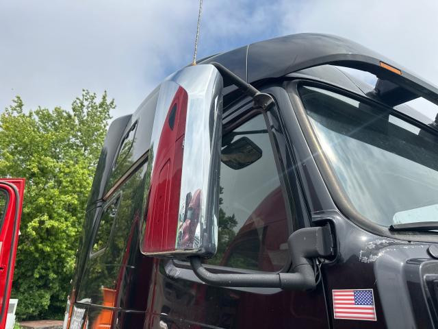 2006 Volvo VNL Right Door Mirror | Material: Poly