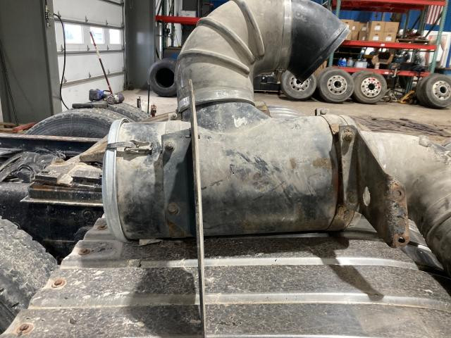 1996 Kenworth T600 11-inch Steel Donaldson Air Cleaner