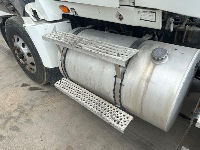 2012 International PROSTAR 38-inch Step