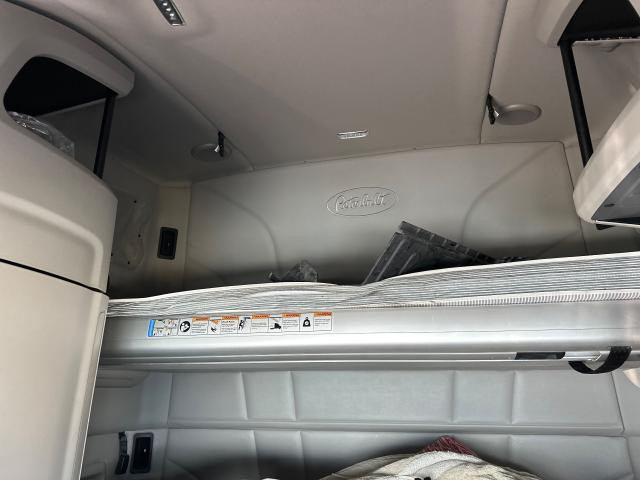 2022 Peterbilt 579 Interior Trim Panel