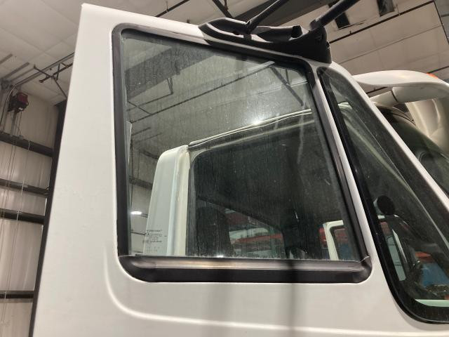 2005 International 7600 Right Door Glass
