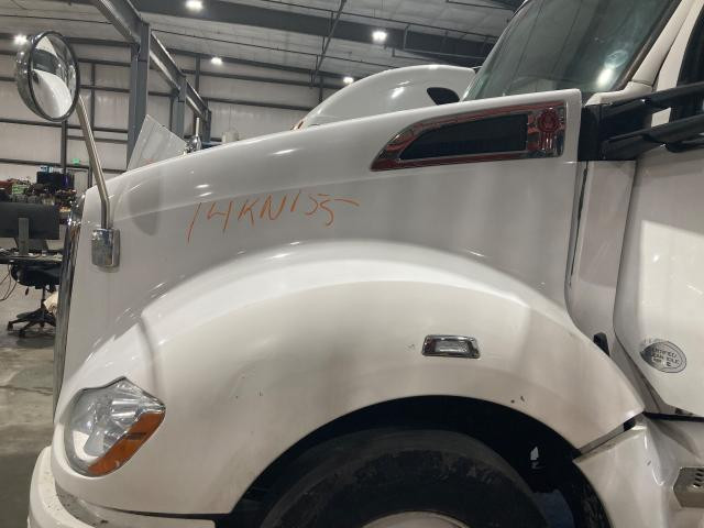 Hood, 2014 Kenworth T680 : White