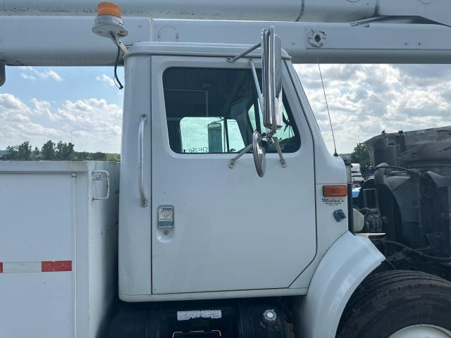 1999 International 4900 Right Door
