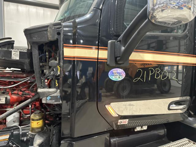 2021 Peterbilt 567 Black Left Cab Cowl