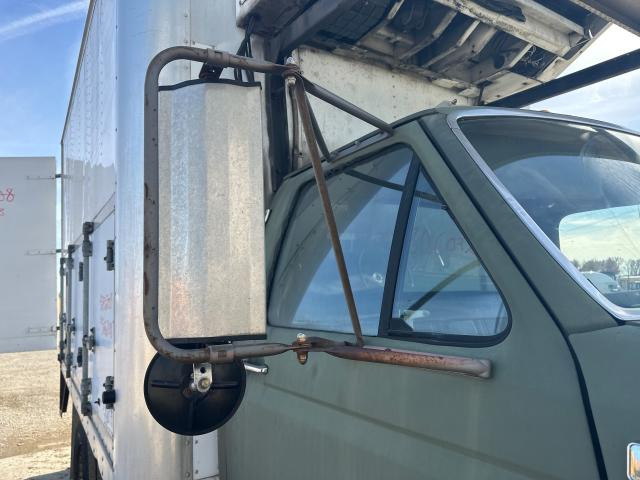 1995 Ford F800 Right Door Mirror | Material: Stainless