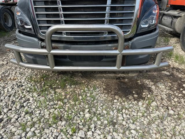 2017 Freightliner CASCADIA Grille Guard
