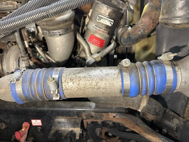 2009 Freightliner COLUMBIA 120 Air Transfer Tube | Charge Air To Turbo | Engine: Mercedes Mbe4000