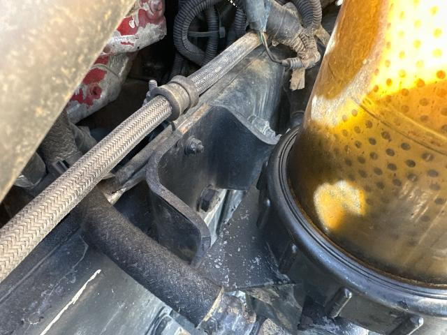 2009 Peterbilt 388 Left Fuel Filter Bracket