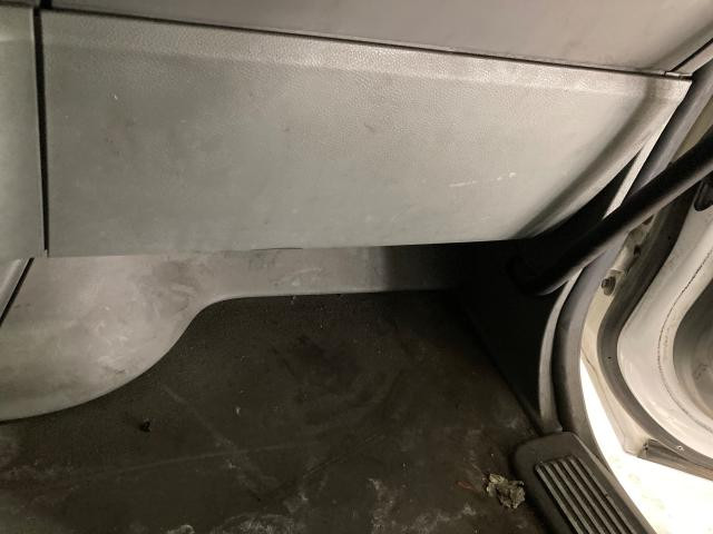 Kenworth T680 Dash Panel: Kick