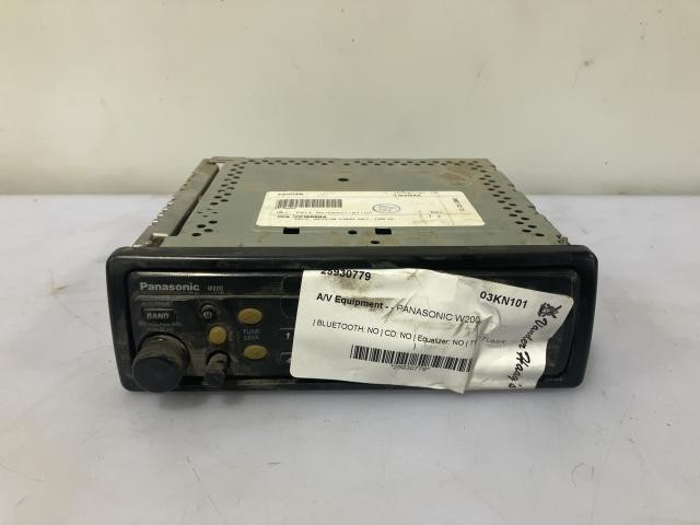 Kenworth T300 A/V (Audio Video): Panasonic W200