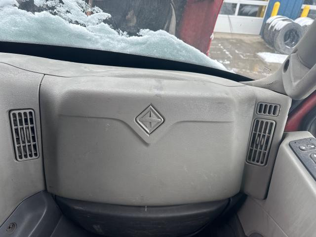 International PROSTAR Dash Panel: Fuse Cover