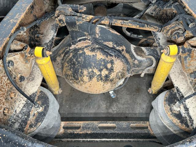 1999 Eaton RS404 Axle Housing (Rear / Rear)