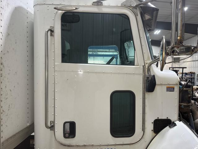 2017 Peterbilt 337 Right Door