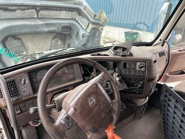 2016 Volvo VNL Dash Assembly