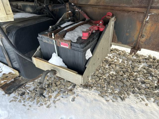 2002 Freightliner FL70 Aluminum Battery Box | Length: 18.50 | Width: 15.5