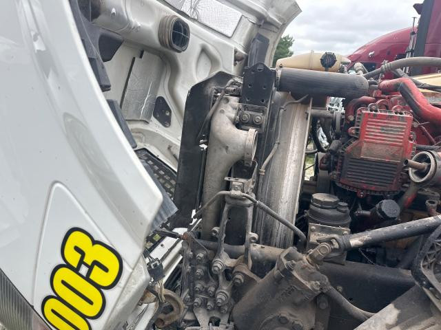 2013 Volvo VNL Cooling Assembly. (Rad., Cond., Ataac)