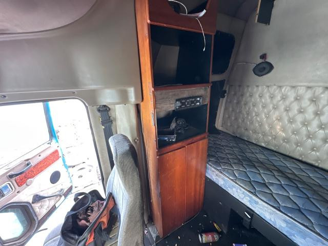 2005 Western Star Trucks 4900 Right Cabinets