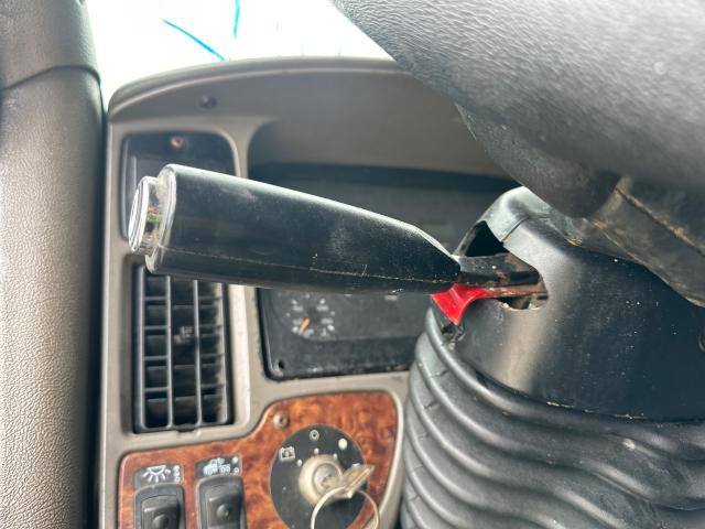 2000 Kenworth T2000 Turn Signal/Column Switch