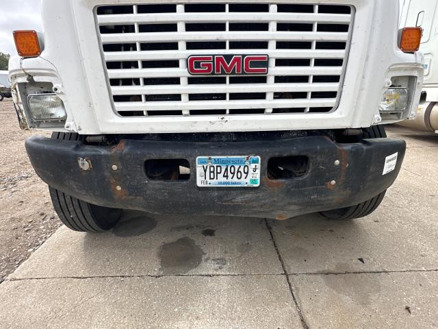 2006 Gmc C7500 Bumper