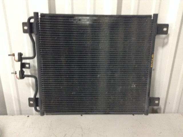 Eage Cooling AC Condenser – Fits International 2500, 2600, 8200, 8300 Trucks, OE 483479C2