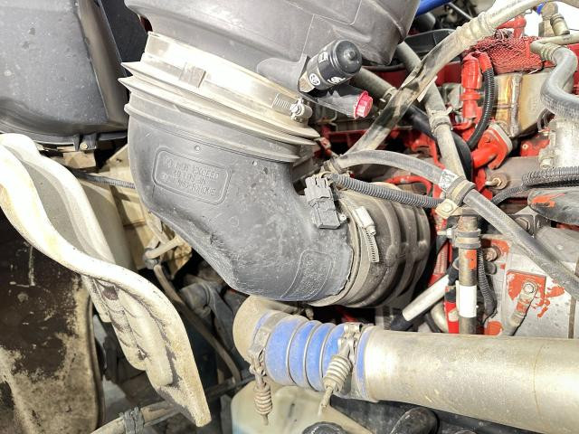 2015 Freightliner M2 112 Air Transfer Tube | Engine: Cummins Isl