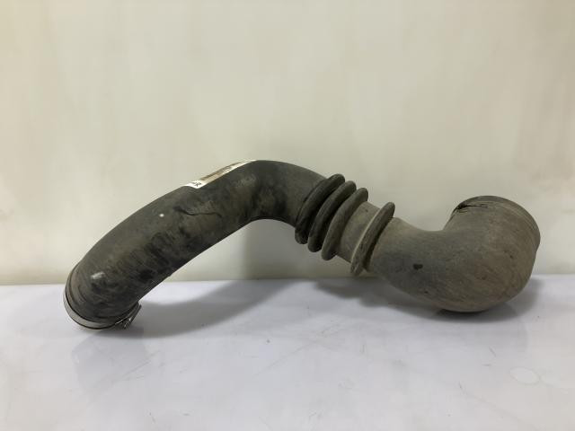 2002 Gmc W4500 Air Transfer Tube | Cleaner To Turbo | Engine: 4he1