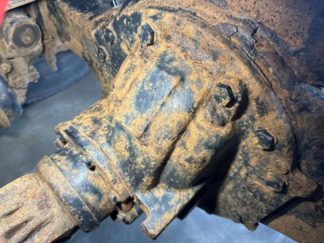 Meritor RR20145 Rear Differential/Carrier | Ratio: 3.42 | Cast# 3200-S-1865