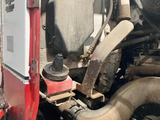 1989 Freightliner FLD120 Right Hood Rest