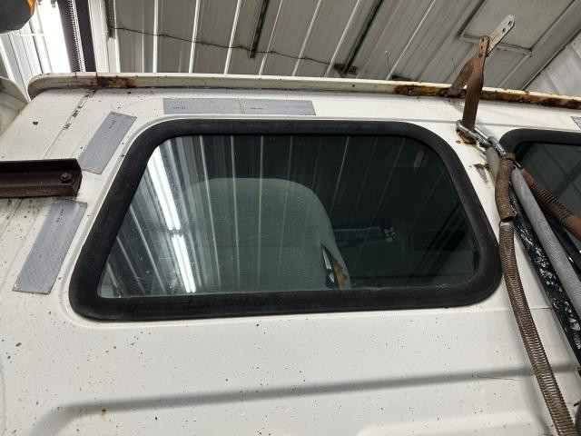 1998 Ford A9522 Left Back Glass