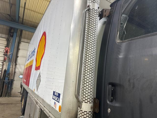 1998 Ford L8501 42-inch Grab Handle