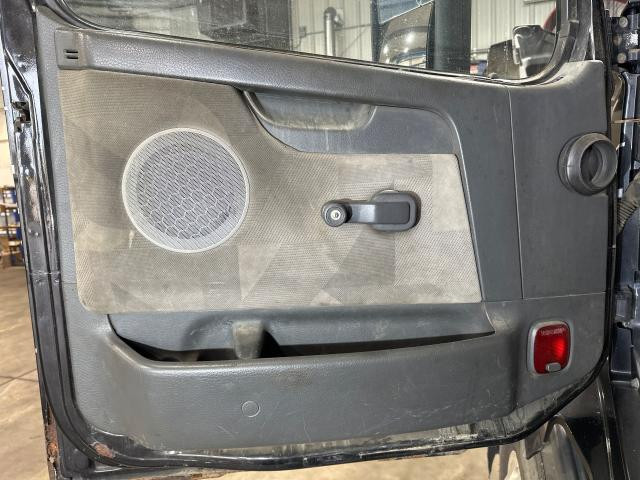 2007 Volvo VNL Grey Left Door, Interior Panel