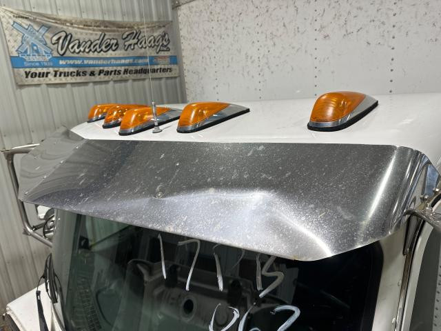 2017 Peterbilt 337 Sun Visor (Exterior)
